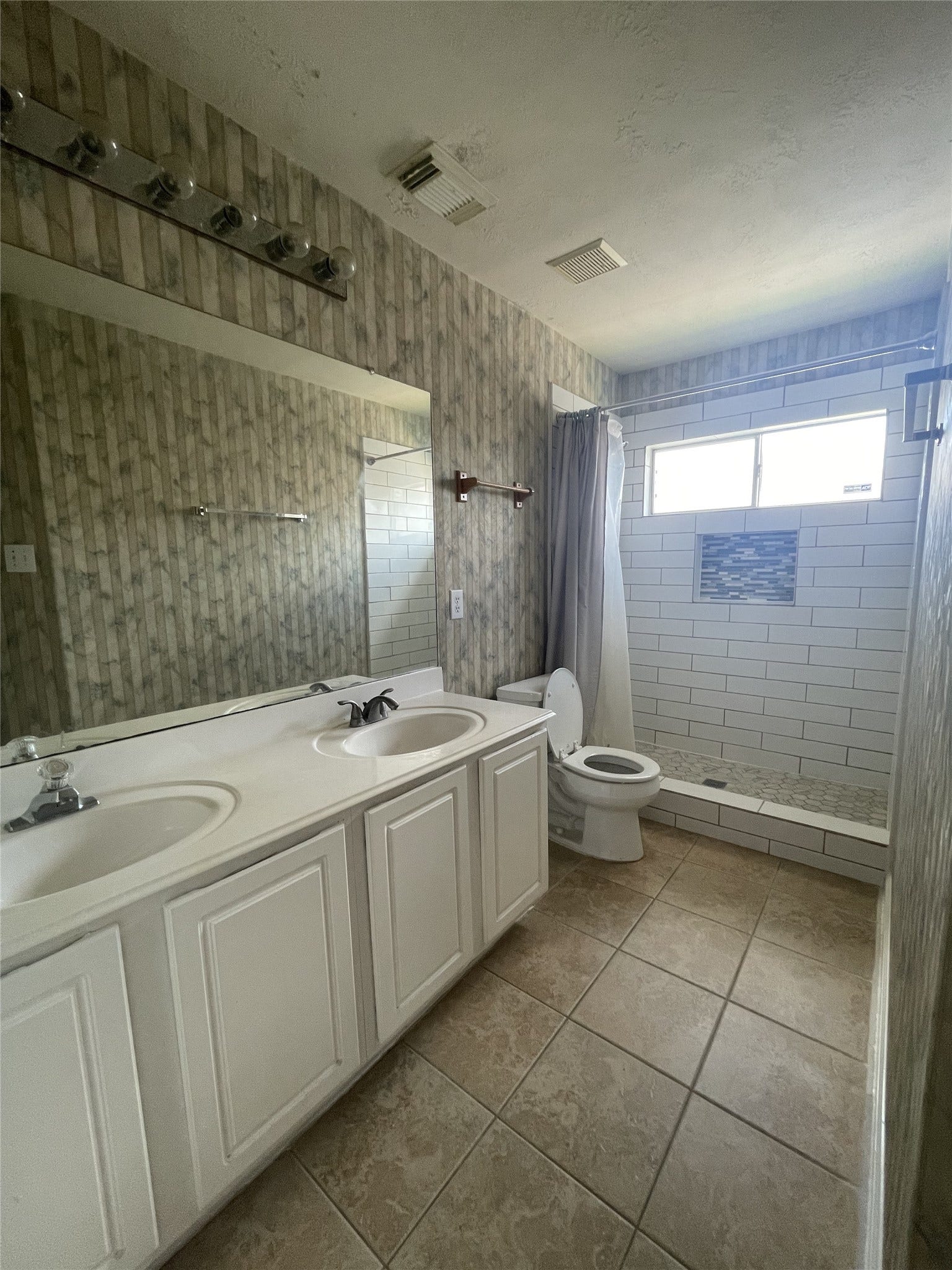 12522 Mesquite Hollow Lane, Sugar Land, TX 77478 12522 Mesquite Hollow Lane, Sugar Land, TX 77478