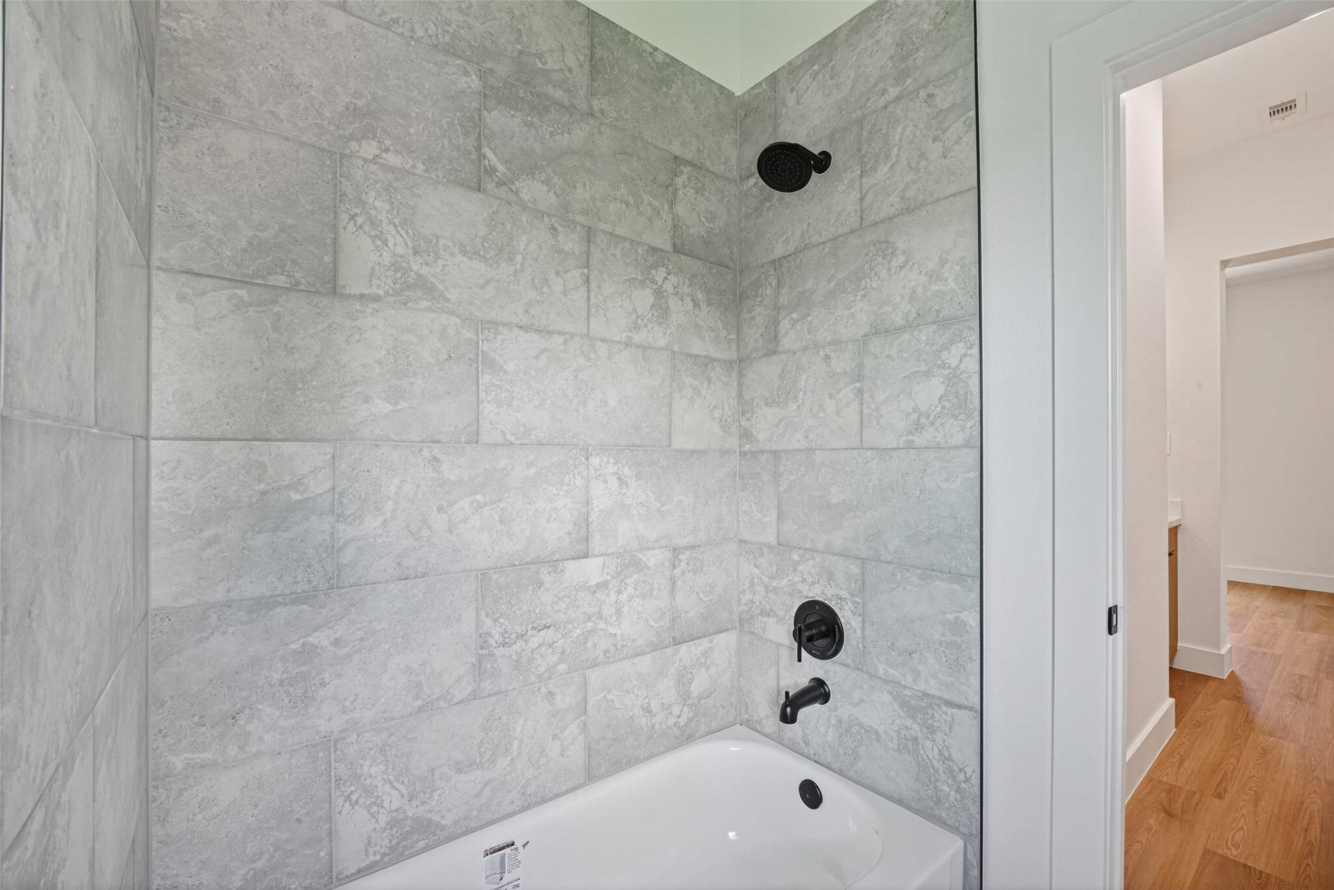 7840 Nashville Unit A/B Street, Houston, TX 77028 7840 Nashville Unit A/B Street, Houston, TX 77028
