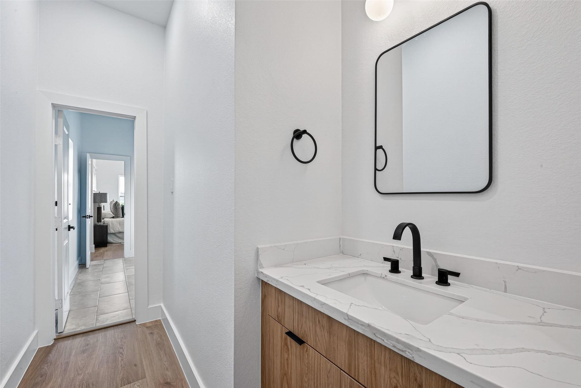 7840 Nashville Unit A/B Street, Houston, TX 77028 Second vanity for Jack and Jill Bath