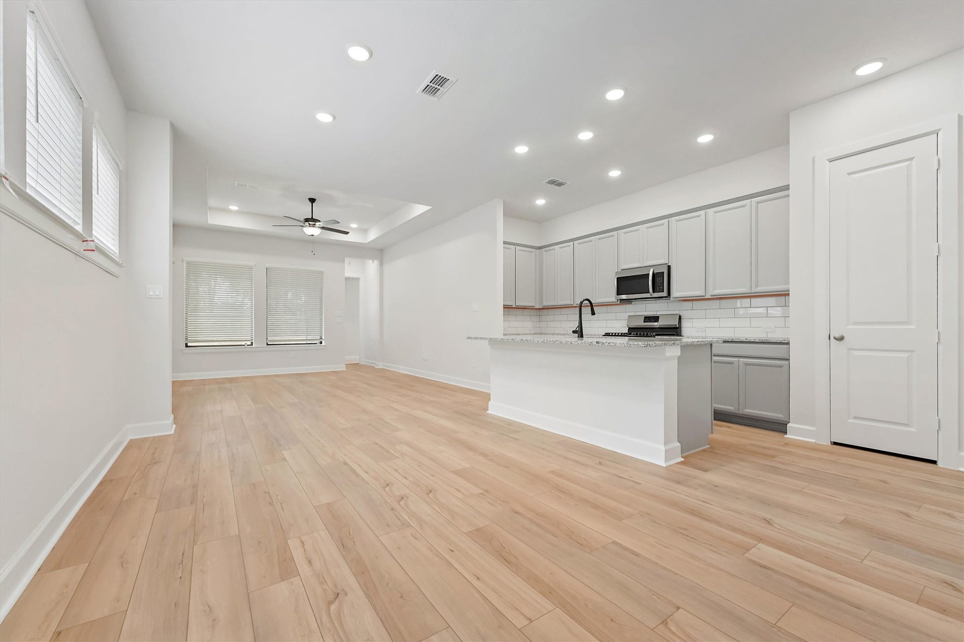 10518 William Park Drive, Missouri City, TX 77459 10518 William Park Drive, Missouri City, TX 77459