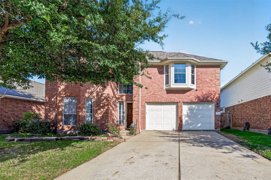 Property photo for 11106 Ferndale Way Drive, Houston, TX
