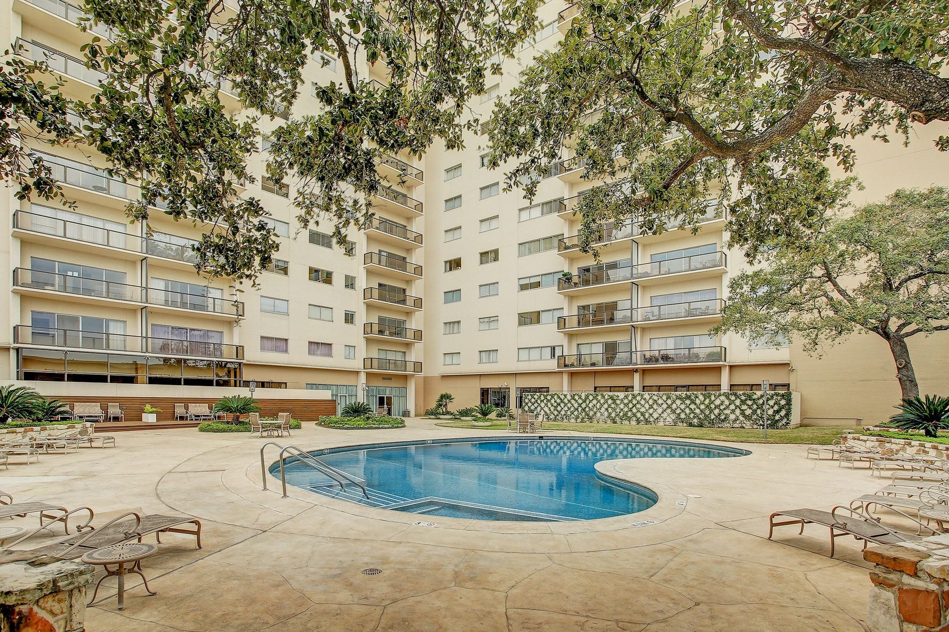 2929 Buffalo Speedway, #A902, Houston, TX 77098 2929 Buffalo Speedway, #A902, Houston, TX 77098