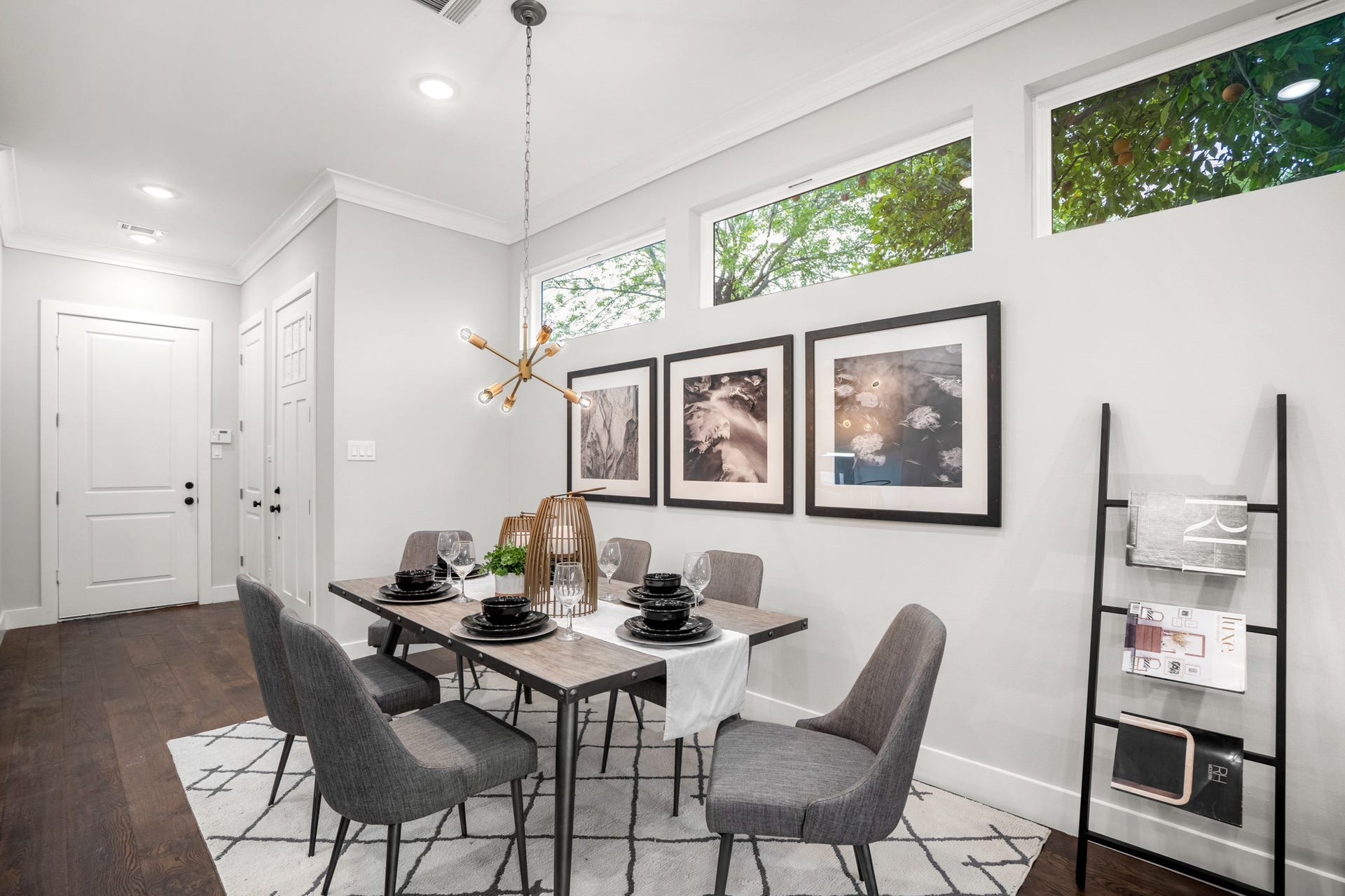 314 N Stiles Street, Houston, TX 77011 From intimate family dinners to lively gatherings with friends, this refined space provides the perfect setting for sharing meals and making memories that will last a lifetime. Photos are of previous model home.