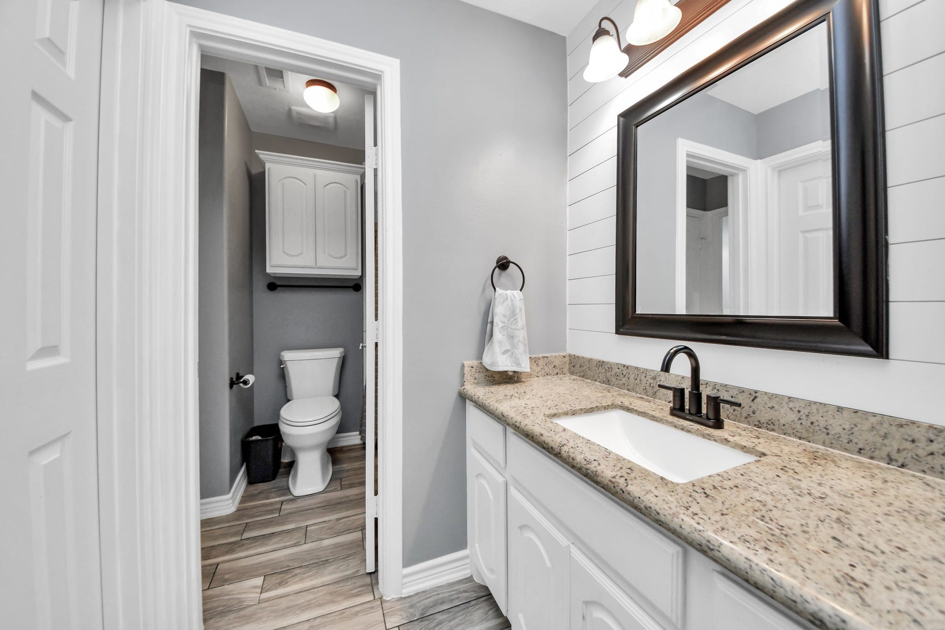 3421 Brentwood Lane, Pearland, TX 77581 3421 Brentwood Lane, Pearland, TX 77581