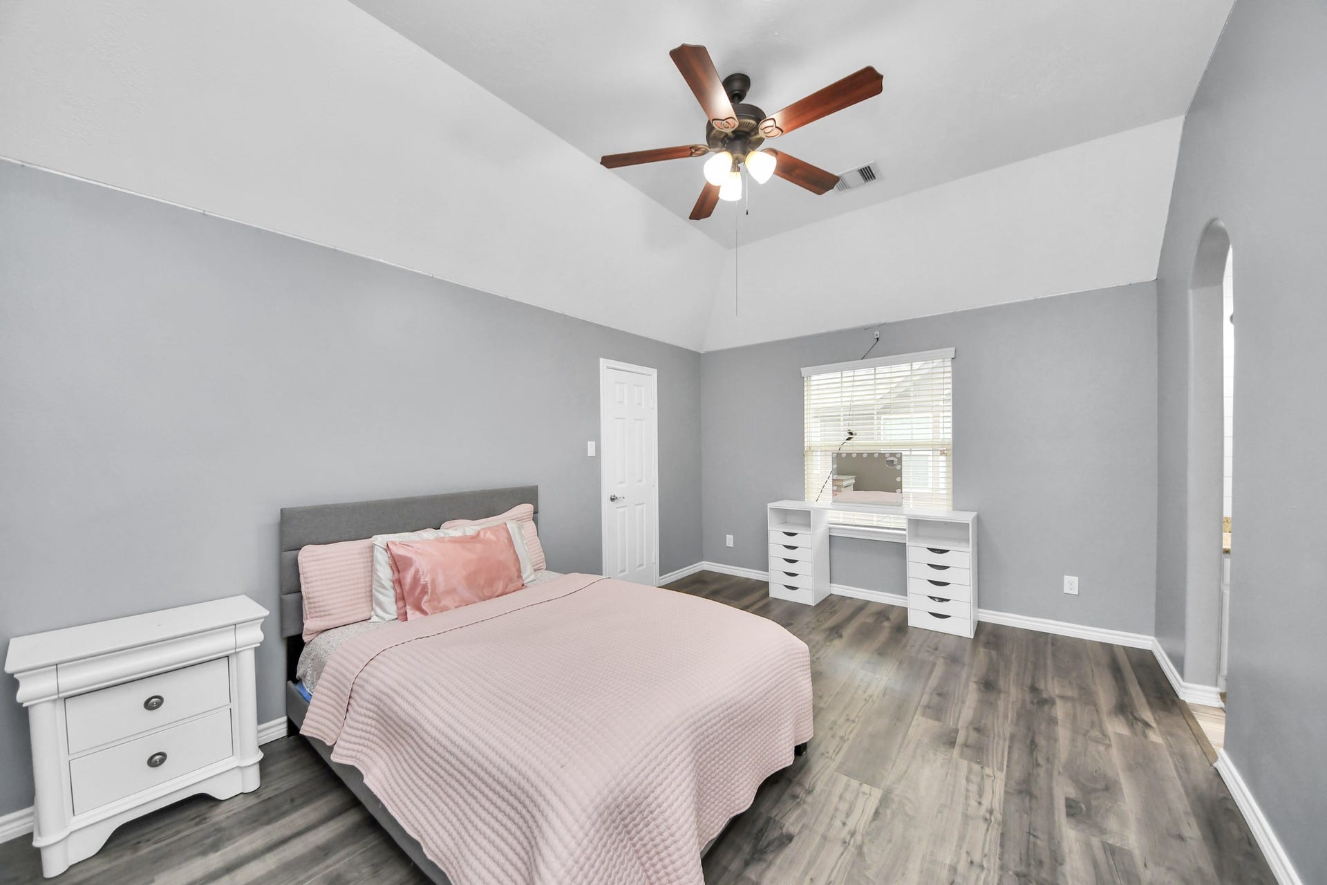 3421 Brentwood Lane, Pearland, TX 77581 3421 Brentwood Lane, Pearland, TX 77581