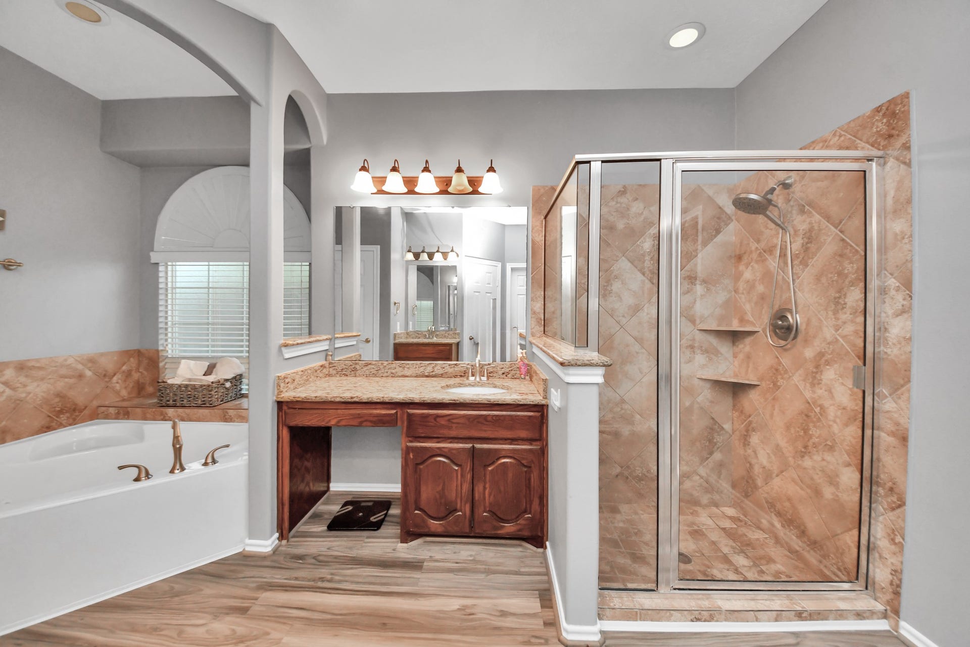 3421 Brentwood Lane, Pearland, TX 77581 3421 Brentwood Lane, Pearland, TX 77581