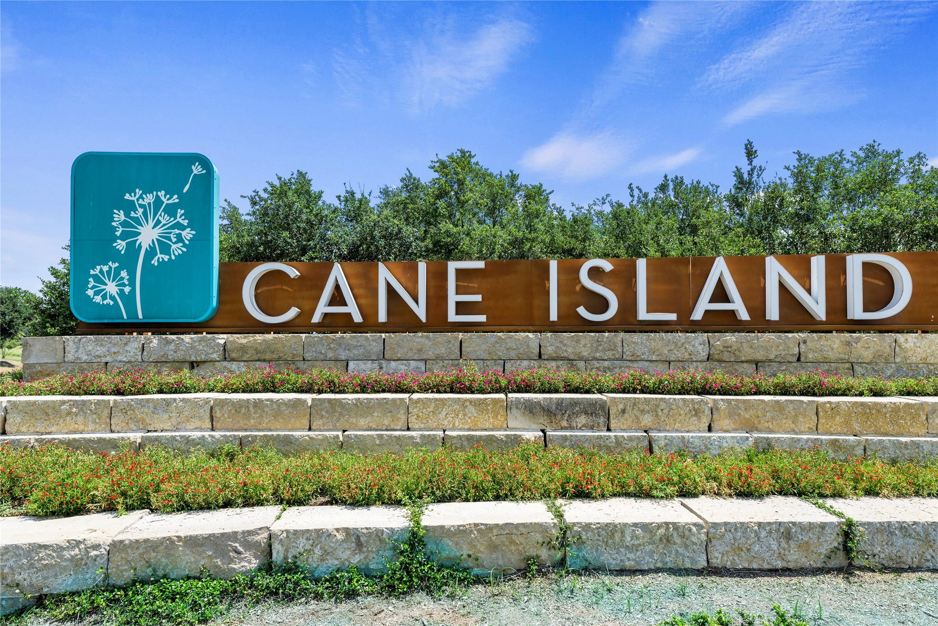 1619 Dove Ridge Drive, Katy, TX 77493 Cane Island in Katy is a vibrant master-planned community featuring resort-style amenities, including a fitness center, yoga studio, caf, pools, splash pad, and scenic trails. With year-round community events and quick access to I-10, Cane Island offers convenience and a true neighborhood lifestyle.