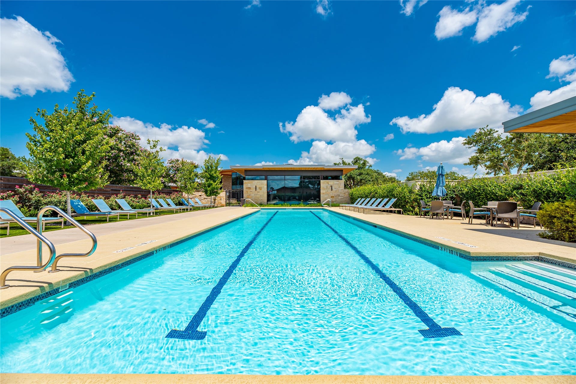 1619 Dove Ridge Drive, Katy, TX 77493 Resort-style living in Cane Island, Katy TX ???? Enjoy sunny days at the beautifully designed community pool featuring lap lanes, expansive tanning ledges, and plenty of lounge seating for relaxing with friends and neighbors. Located in one of Katys most sought-after master-planned communities, Cane Island offers luxury amenities, scenic green spaces, and convenient access to I-10, top-rated Katy ISD schools, shopping, and dining.