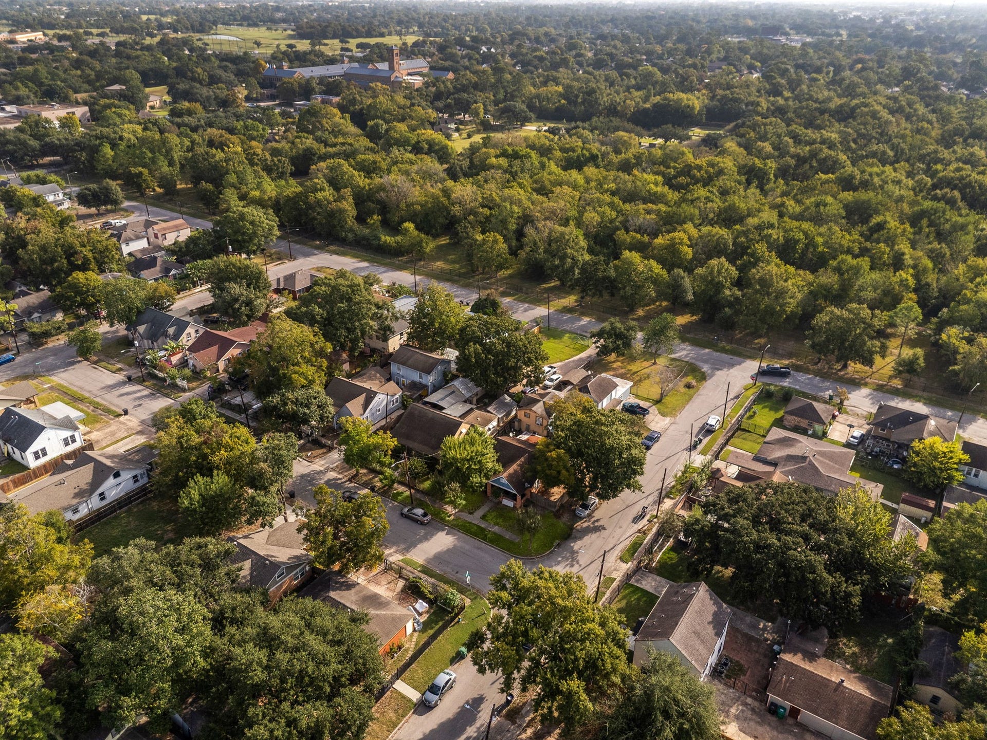 1821 Hatwell Street, Houston, TX 77023 1821 Hatwell Street, Houston, TX 77023