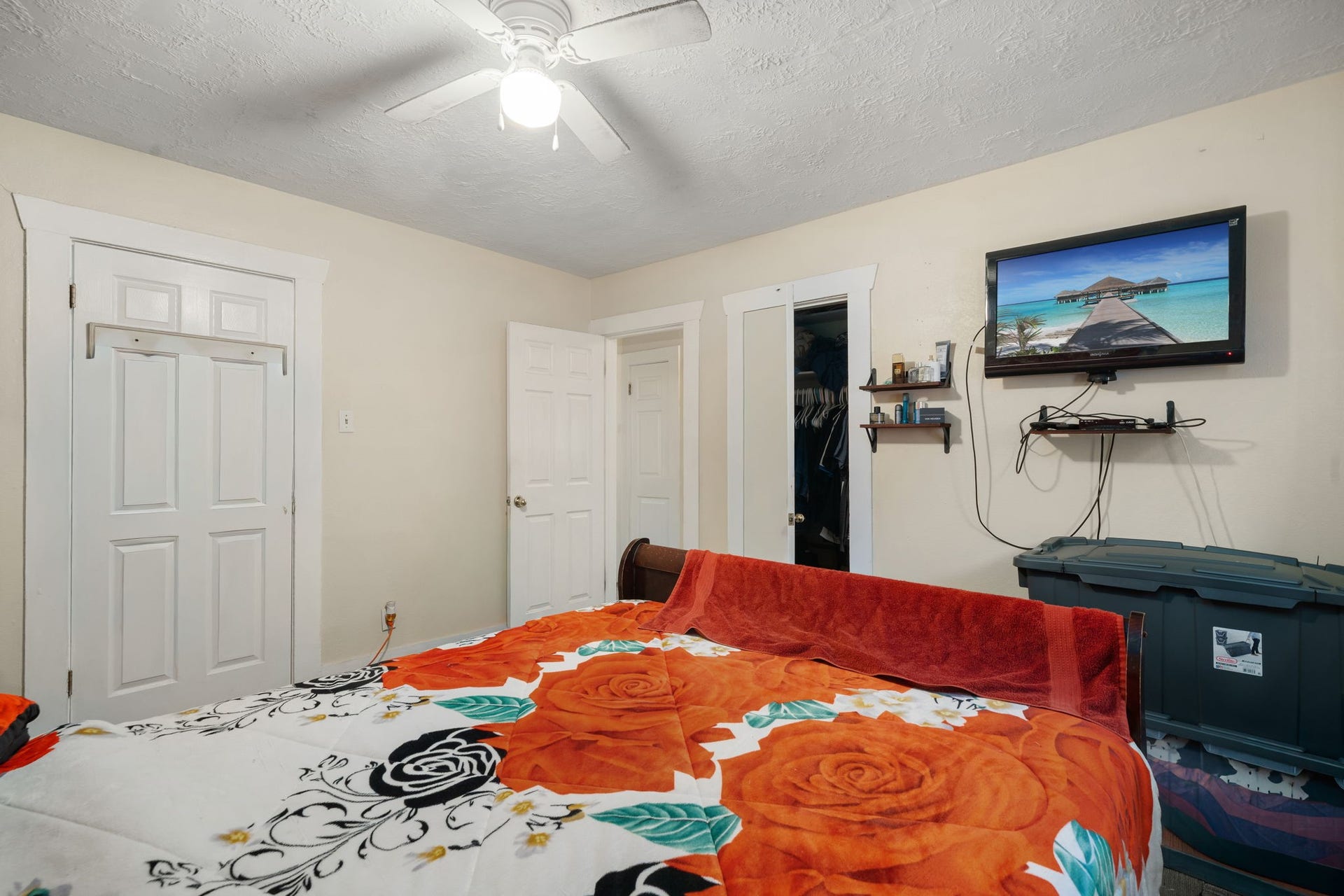 1821 Hatwell Street, Houston, TX 77023 1821 Hatwell Street, Houston, TX 77023