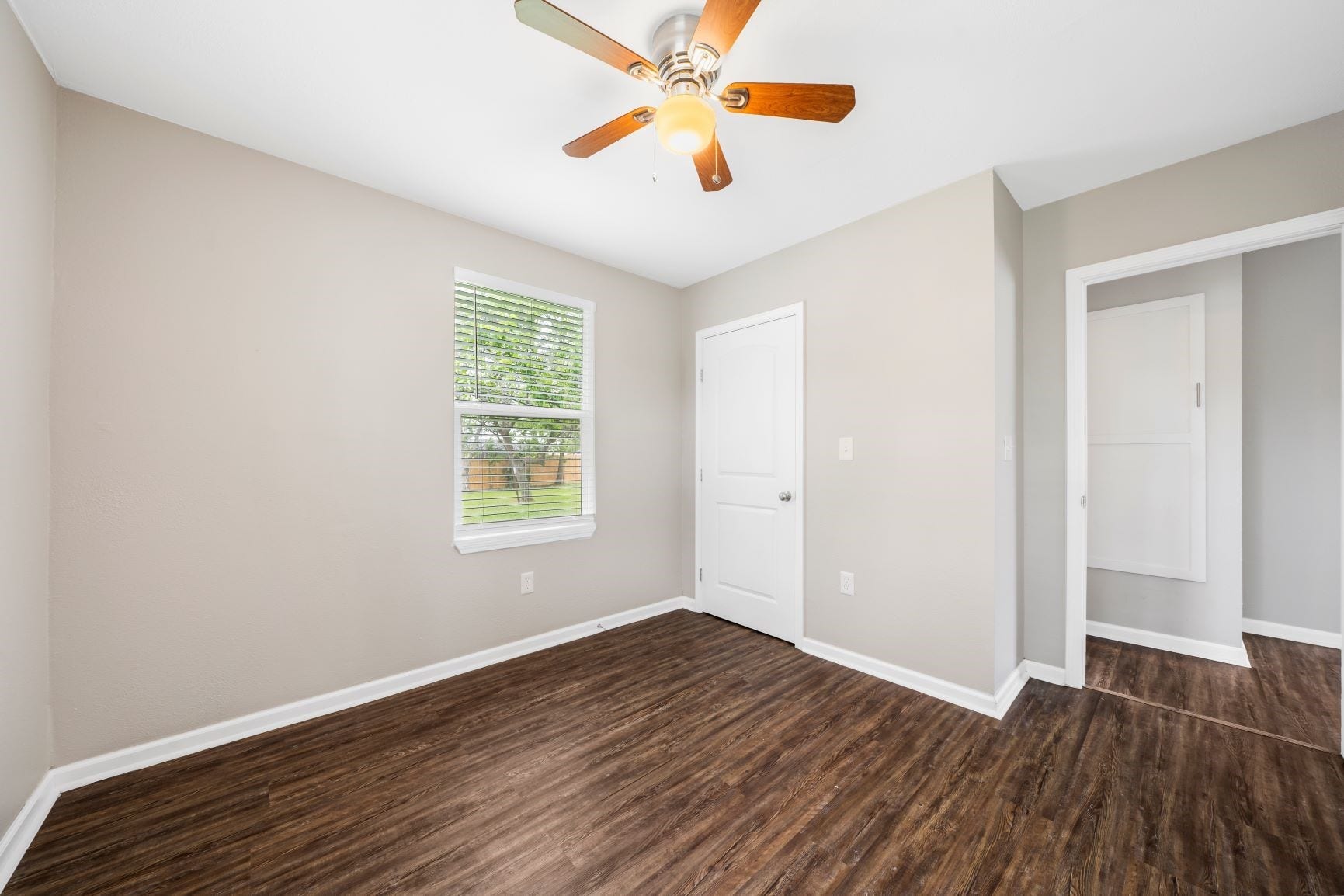 1109 W 10th Street, Freeport, TX 77541