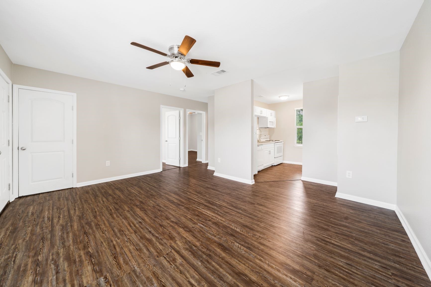1109 W 10th Street, Freeport, TX 77541