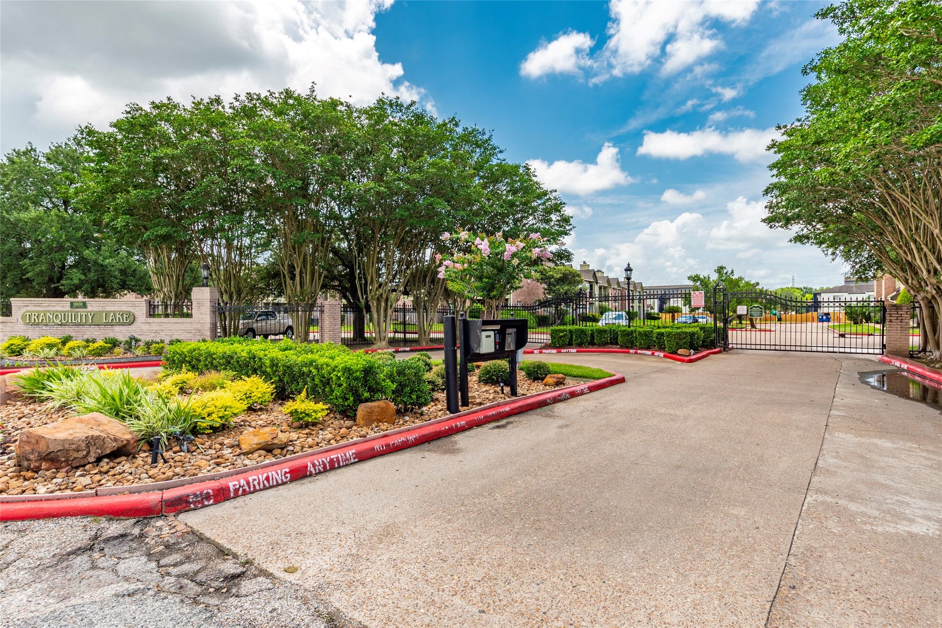18800 Egret Bay Boulevard, #1611, Webster, TX 77058