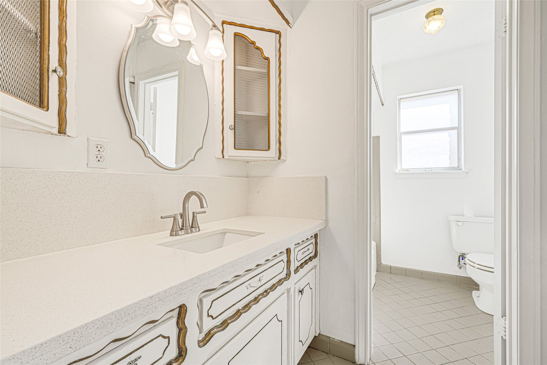 1611 Droxford Drive, Houston, TX 77008