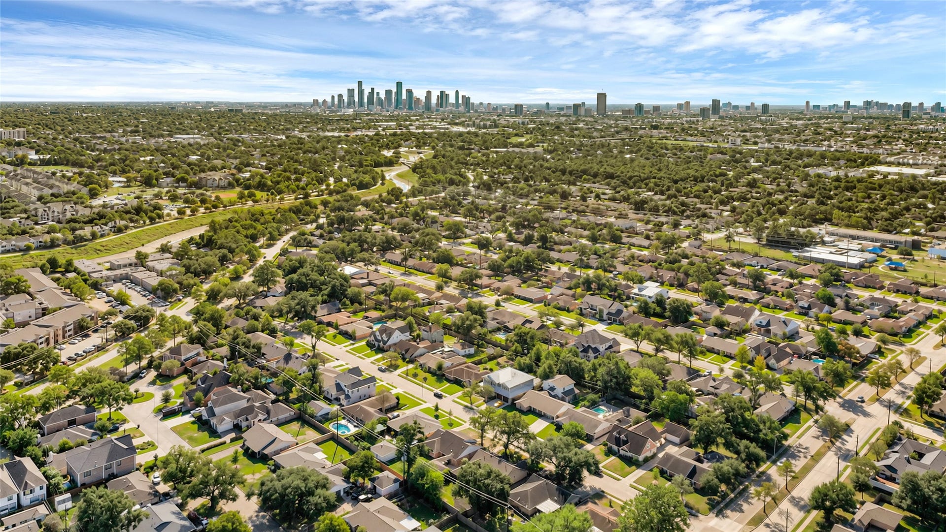 1611 Droxford Drive, Houston, TX 77008