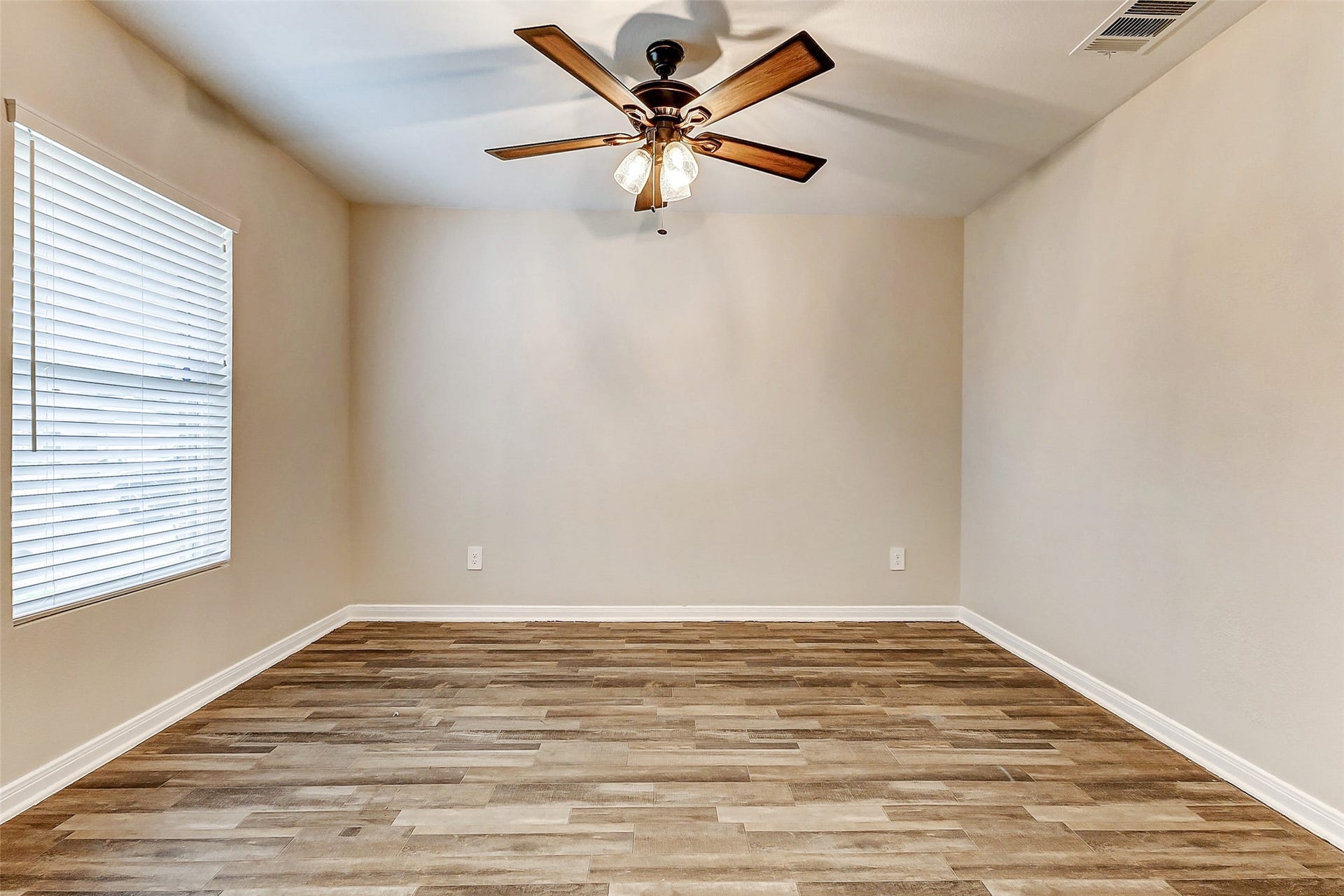 15766 Del Norte Drive, Conroe, TX 77306 15766 Del Norte Drive, Conroe, TX 77306
