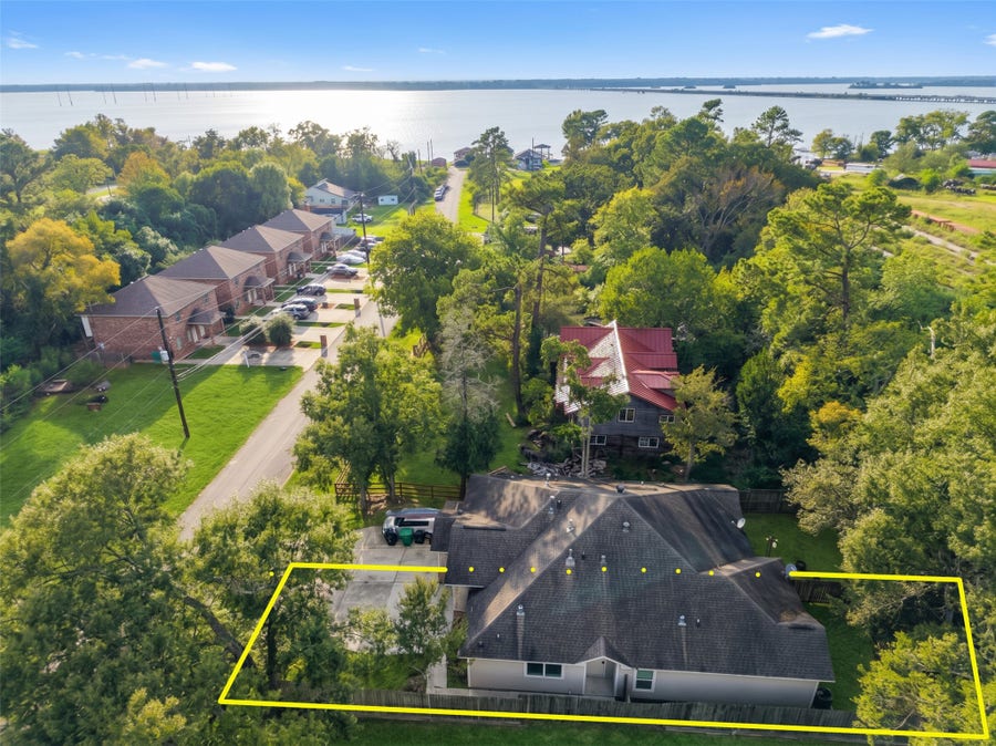 Property photo for 307 Covecrest Drive, #B, Houston, TX