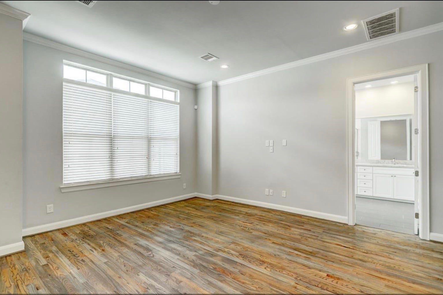1040 W 26 Street, #B, Houston, TX 77008 1040 W 26 Street, #B, Houston, TX 77008