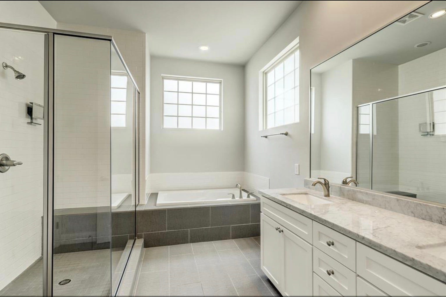 1040 W 26 Street, #B, Houston, TX 77008 1040 W 26 Street, #B, Houston, TX 77008