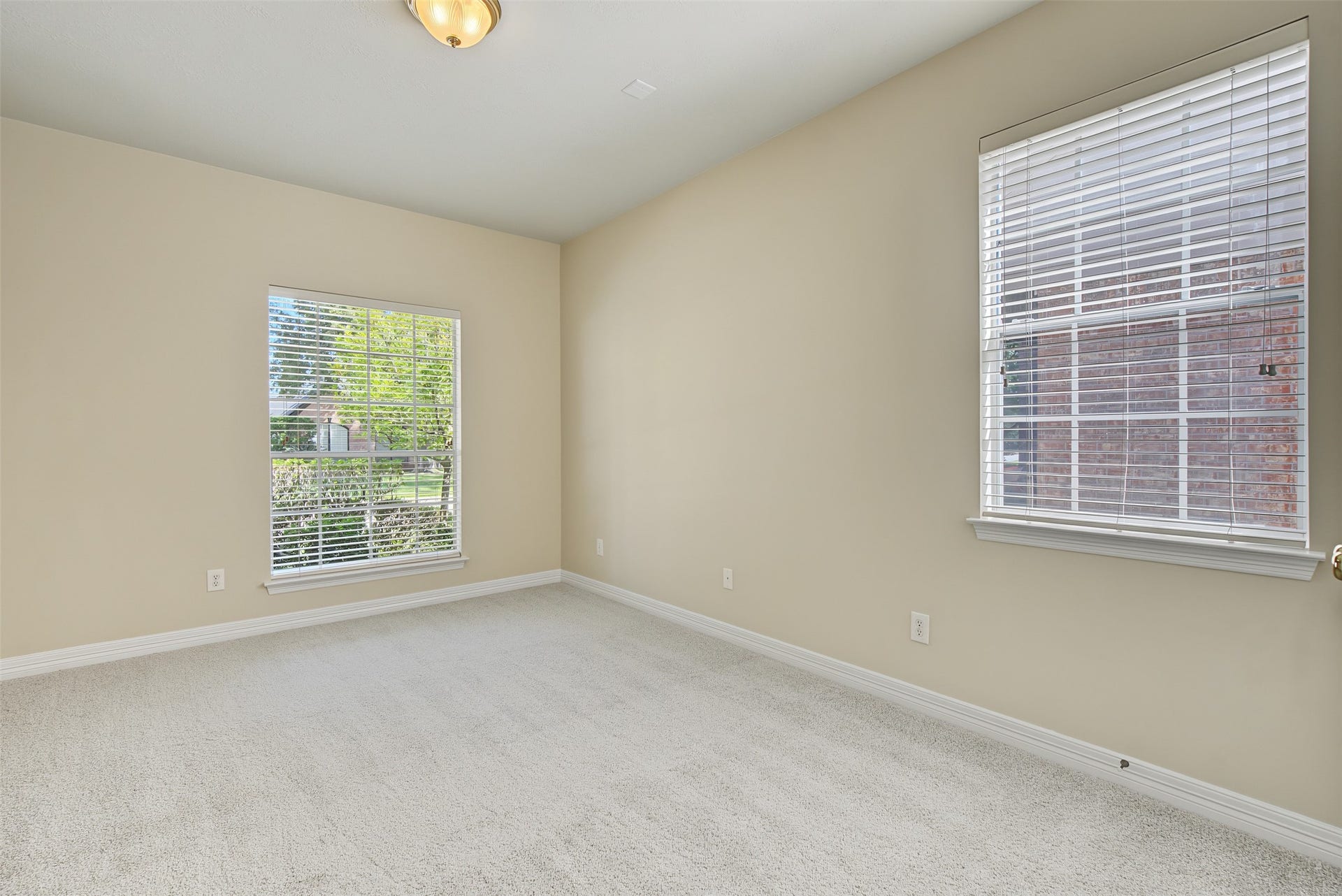 2319 River Rock Trail, Houston, TX 77345 2319 River Rock Trail, Houston, TX 77345