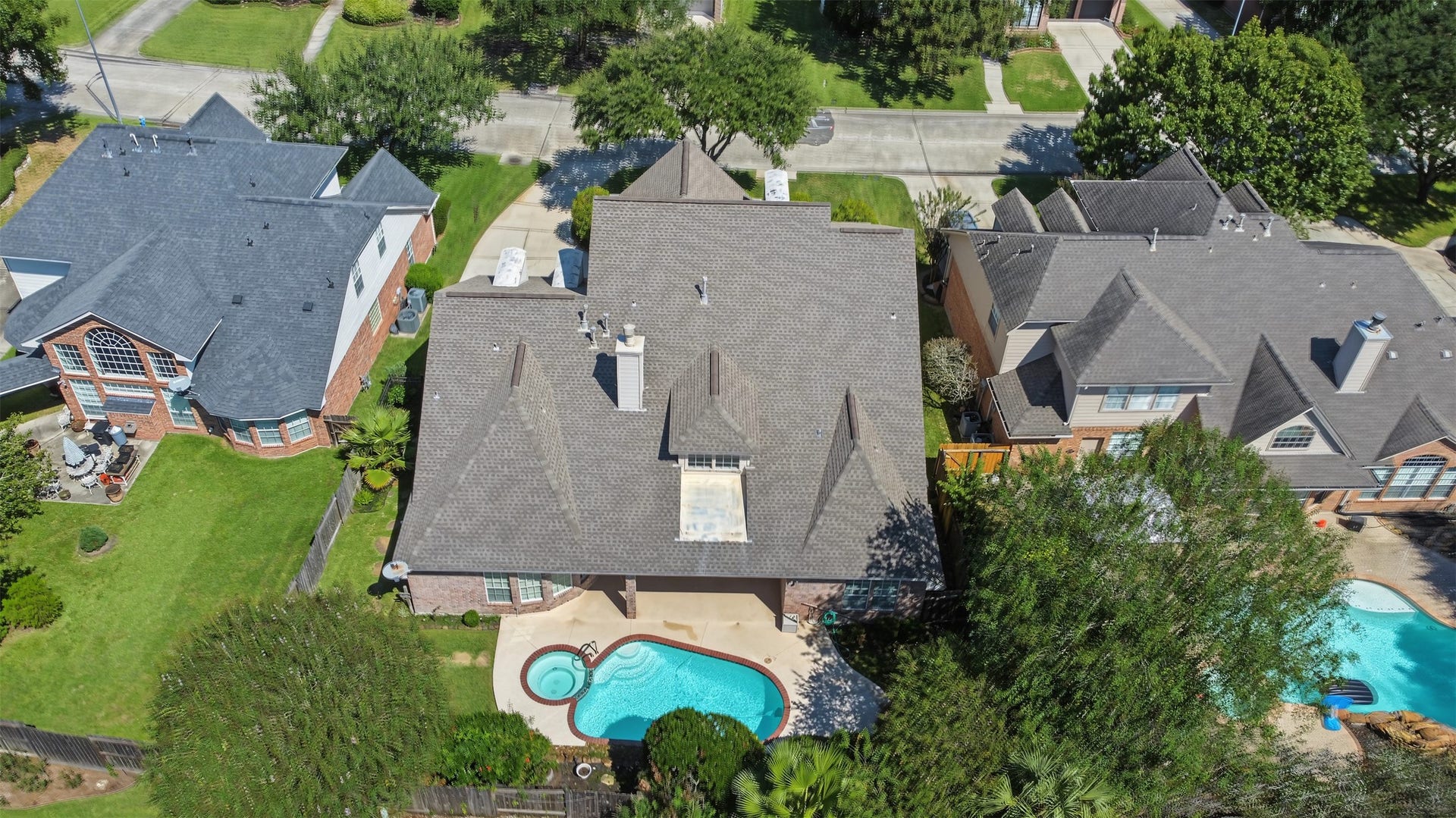 2319 River Rock Trail, Houston, TX 77345 2319 River Rock Trail, Houston, TX 77345