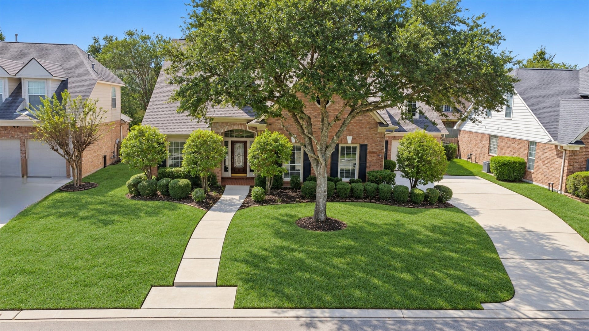 2319 River Rock Trail, Houston, TX 77345 2319 River Rock Trail, Houston, TX 77345