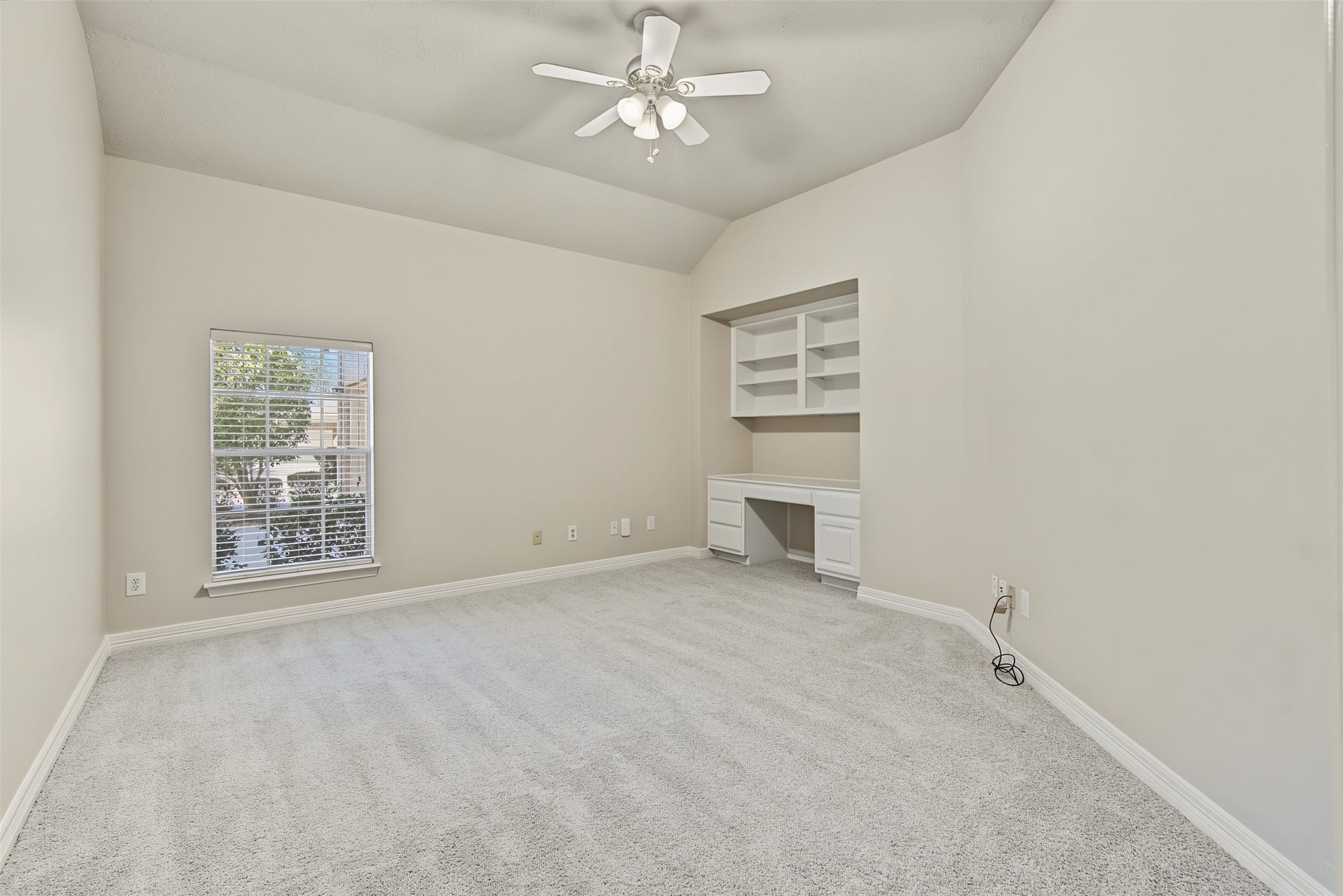2319 River Rock Trail, Houston, TX 77345 2319 River Rock Trail, Houston, TX 77345
