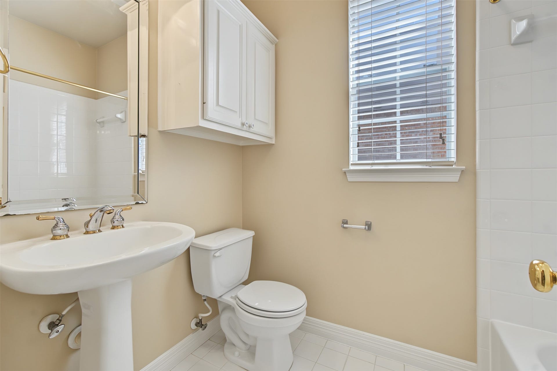 2319 River Rock Trail, Houston, TX 77345 2319 River Rock Trail, Houston, TX 77345