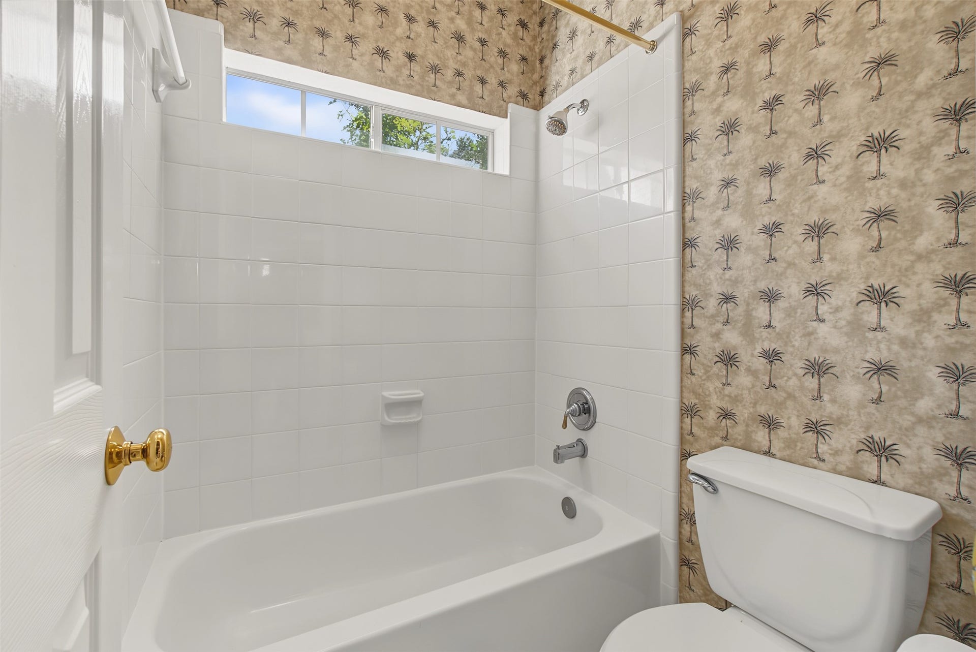 2319 River Rock Trail, Houston, TX 77345 2319 River Rock Trail, Houston, TX 77345