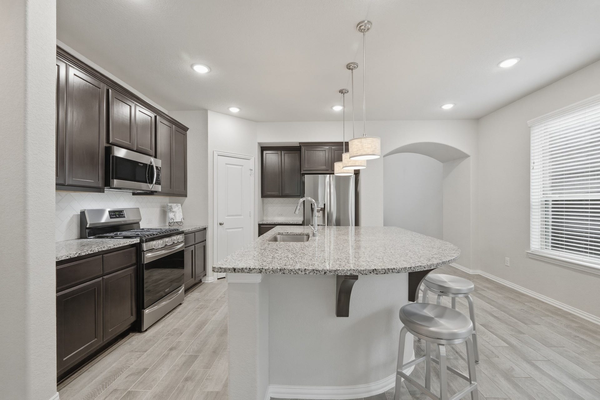 10602 Wagner Street, Rosharon, TX 77583