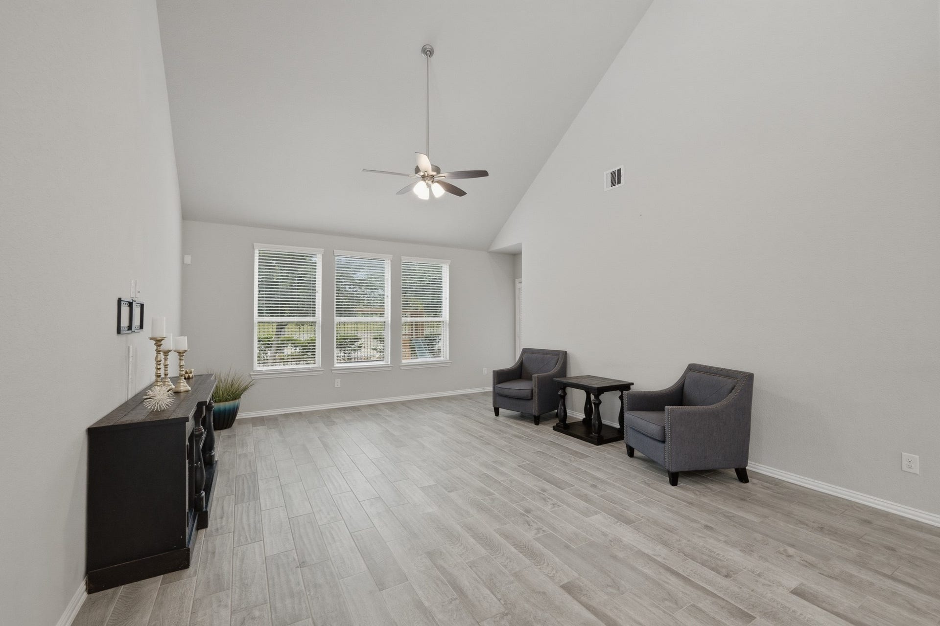 10602 Wagner Street, Rosharon, TX 77583