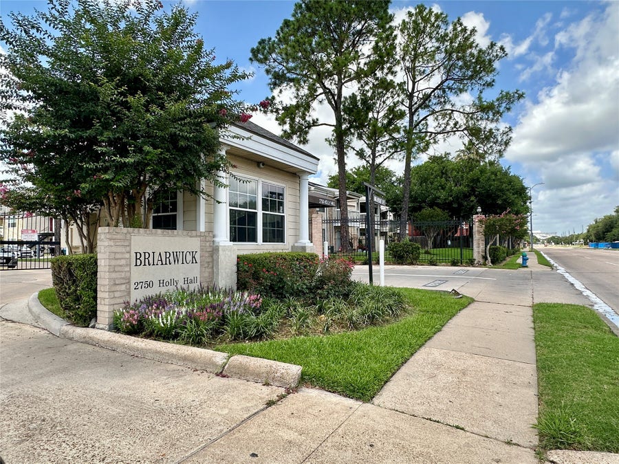 Property photo for 2750 Holly Hall Street, #1215, Houston, TX