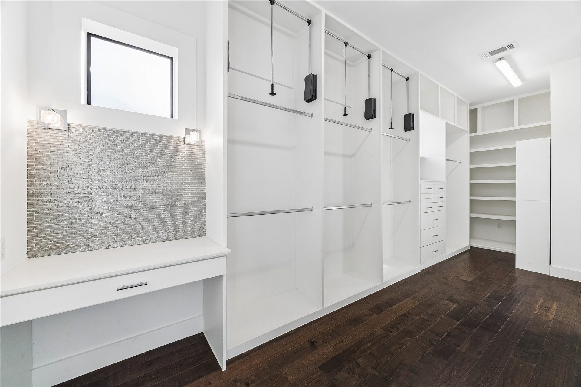 1959 Portsmouth Street, Houston, TX 77098 Luxe primary closet with vanity area
completes this suite!
