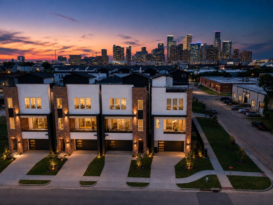 Property photo for 1115 Ennis Street, Houston, TX