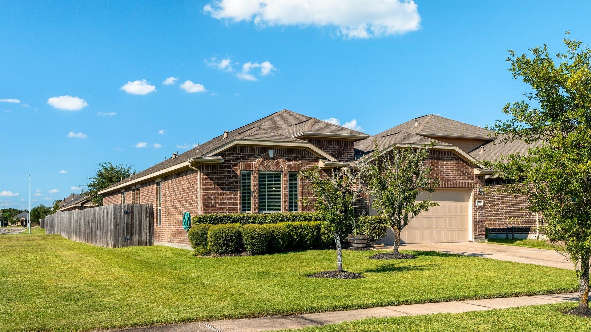 3751 Paladera Place Court, Spring, TX 77386 3751 Paladera Place Court, Spring, TX 77386