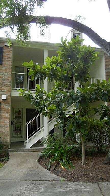 Property photo for 883 Wax Myrtle Lane, Houston, TX