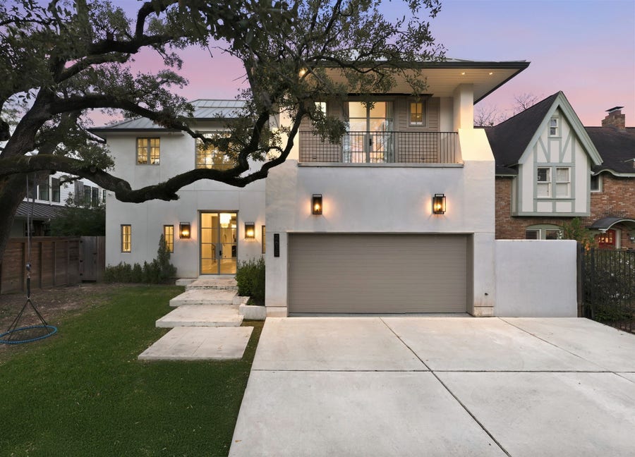 Property photo for 2615 Yupon Street, Houston, TX