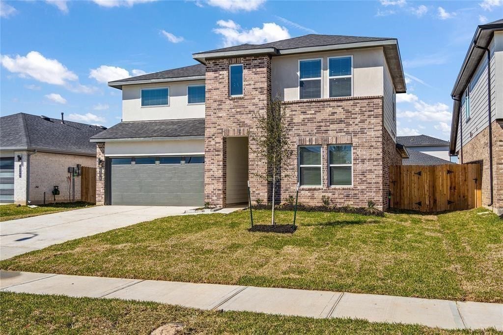 29318 Hoelzen Hollow Drive, Katy, TX 77494