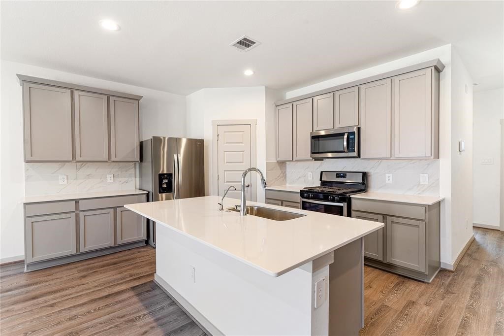 29318 Hoelzen Hollow Drive, Katy, TX 77494