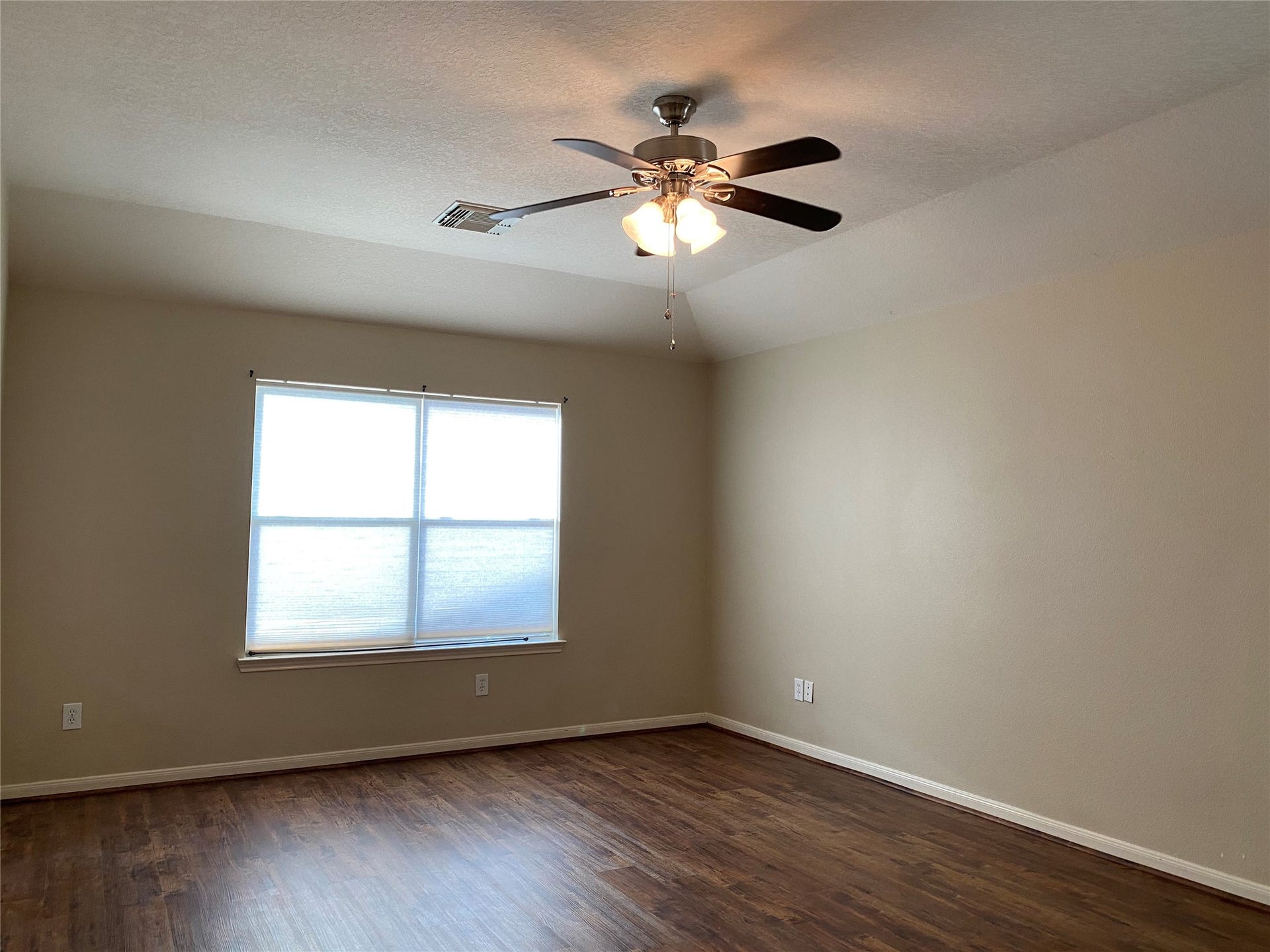 1202 Hemple Drive, Rosenberg, TX 77471 1202 Hemple Drive, Rosenberg, TX 77471