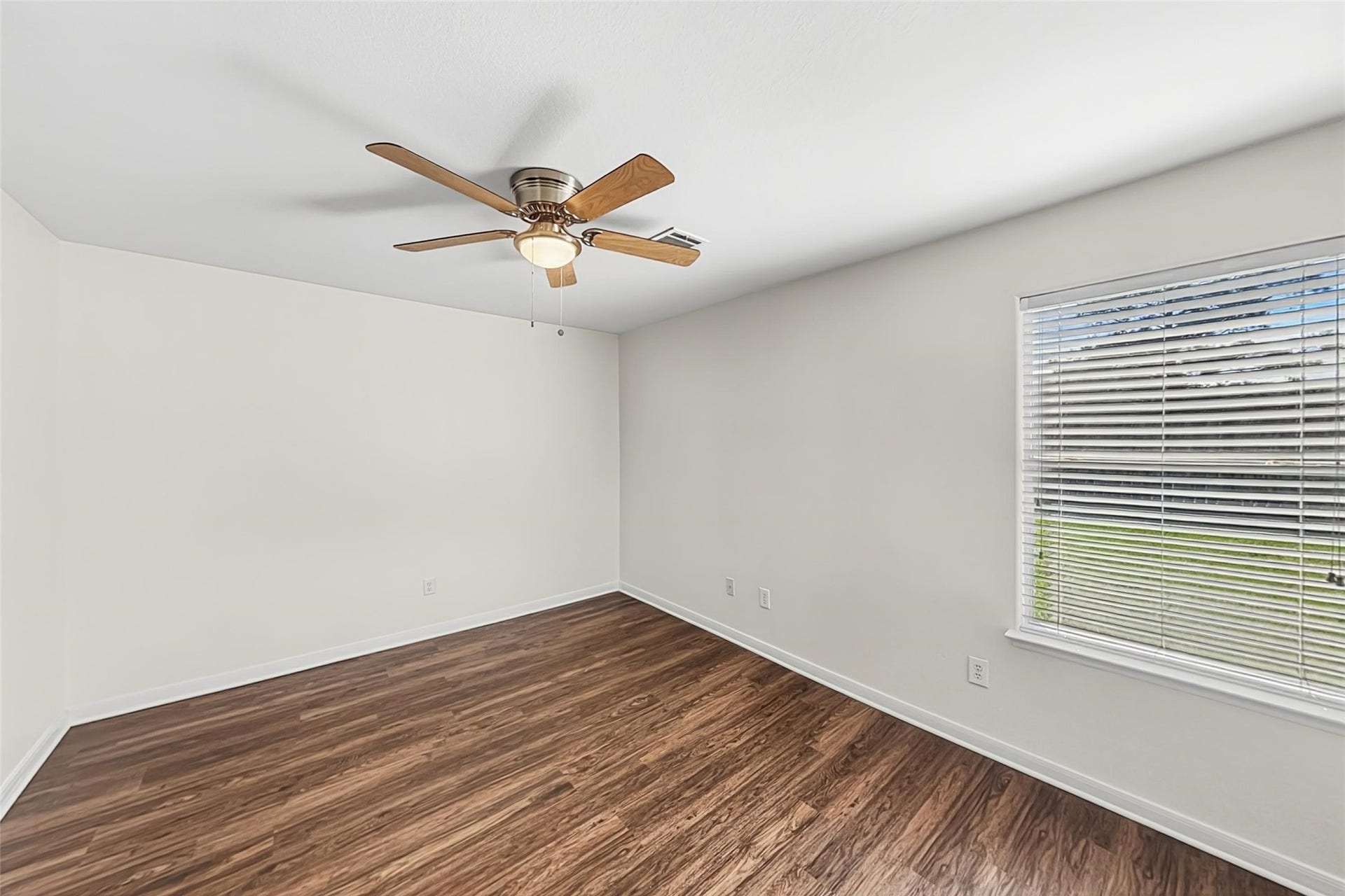 4214 Pecos River Drive, Spring, TX 77386 4214 Pecos River Drive, Spring, TX 77386