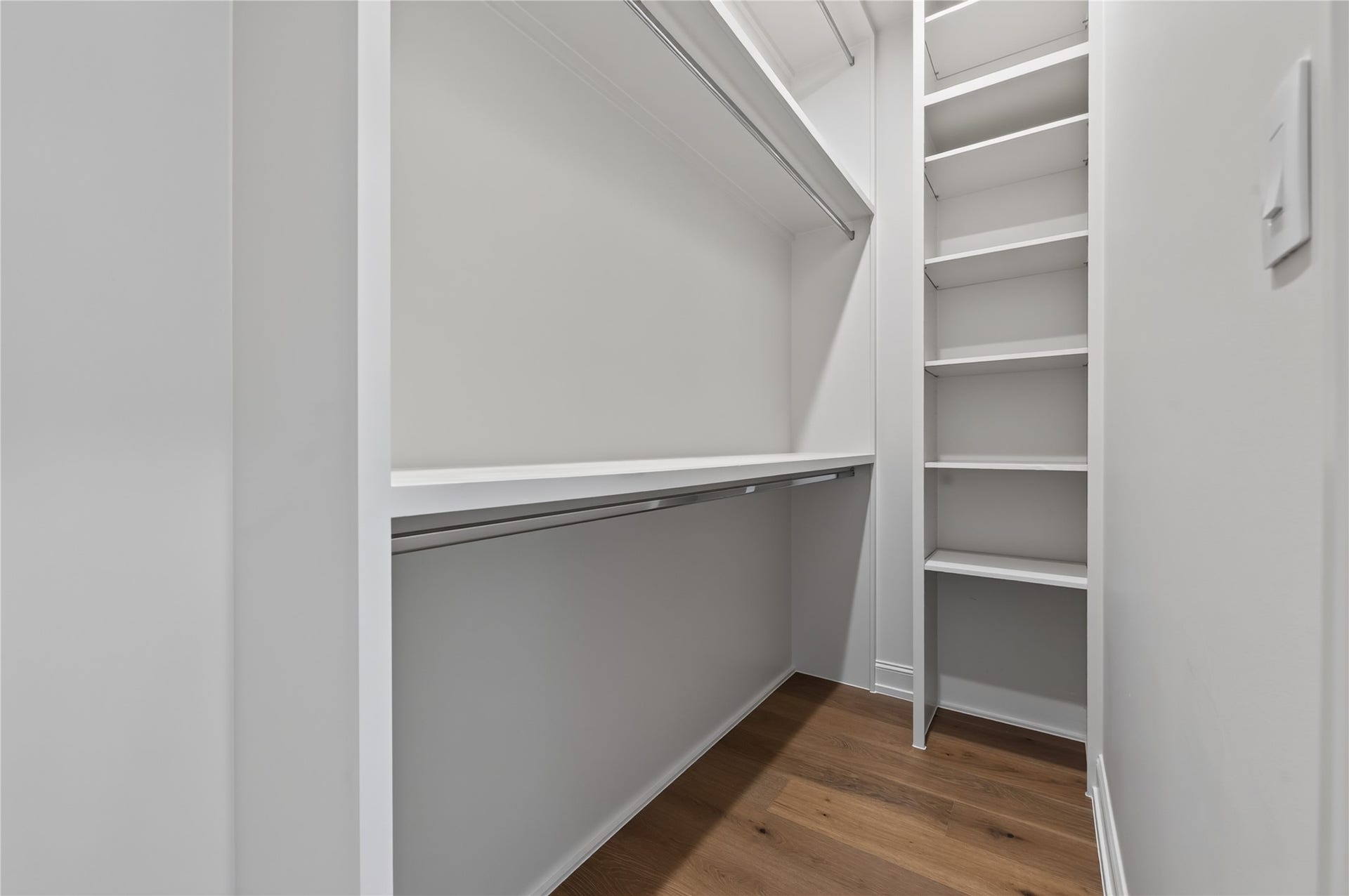 515 W 33rd Street, Houston, TX 77018 515 W 33rd Street, Houston, TX 77018