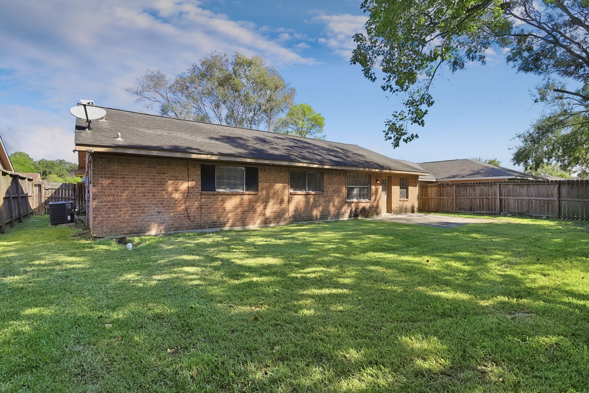 6719 Indian Falls Drive, Missouri City, TX 77489 6719 Indian Falls Drive, Missouri City, TX 77489