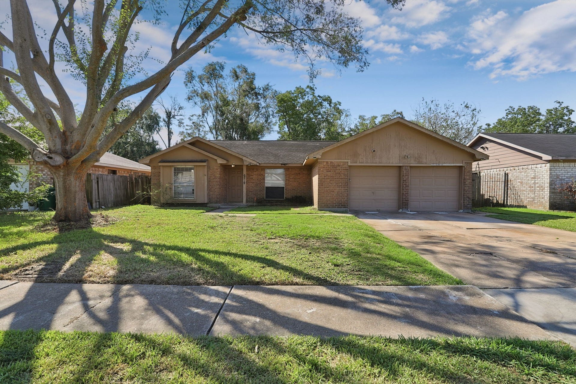 6719 Indian Falls Drive, Missouri City, TX 77489 6719 Indian Falls Drive, Missouri City, TX 77489
