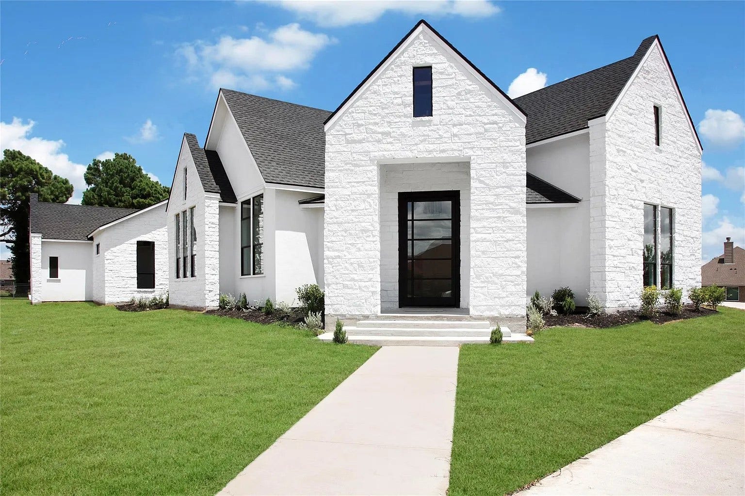 19006 Grandview Court, Montgomery, TX 77356 19006 Grandview Court, Montgomery, TX 77356