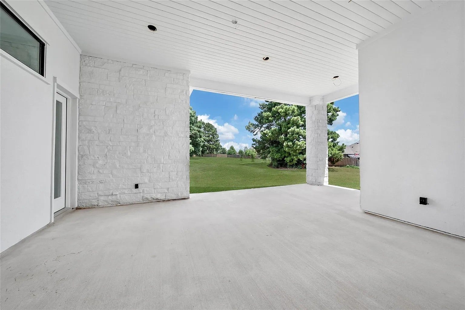 19006 Grandview Court, Montgomery, TX 77356 19006 Grandview Court, Montgomery, TX 77356