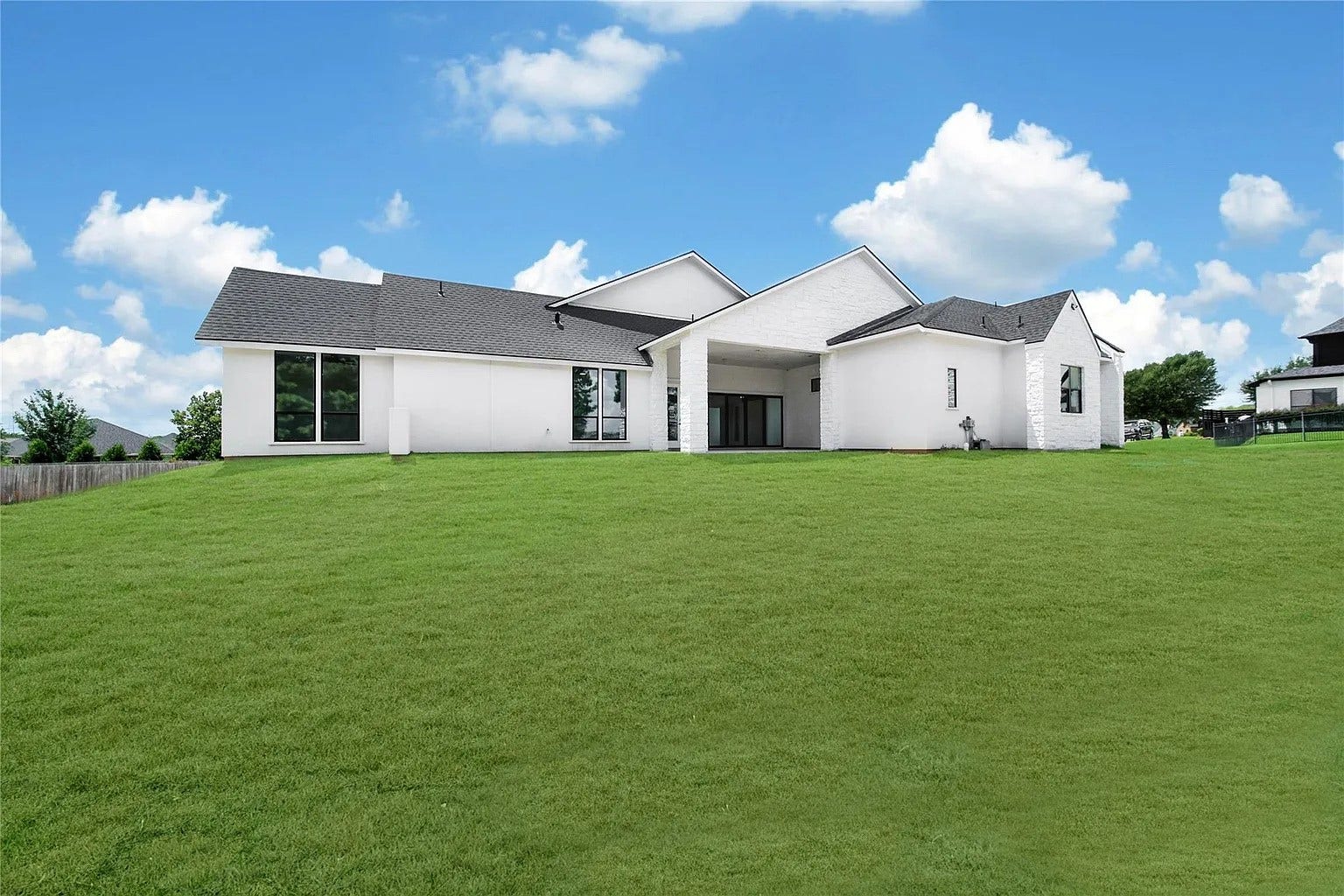 19006 Grandview Court, Montgomery, TX 77356 19006 Grandview Court, Montgomery, TX 77356