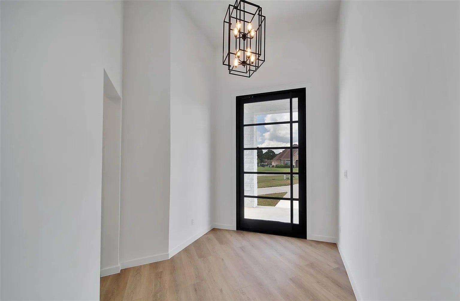 19006 Grandview Court, Montgomery, TX 77356 19006 Grandview Court, Montgomery, TX 77356
