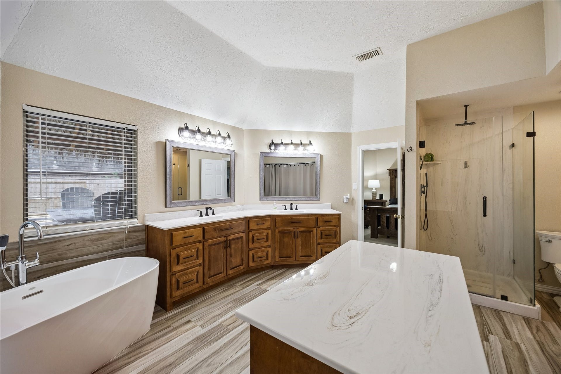 2915 Tower Bridge Court, Pearland, TX 77581