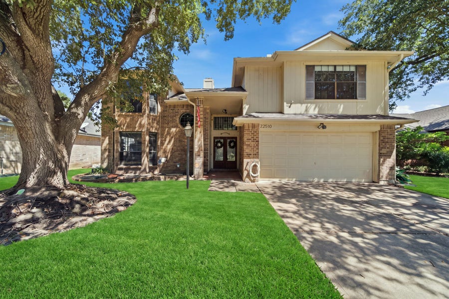 Property photo for 22510 Vista Valley Drive, Katy, TX
